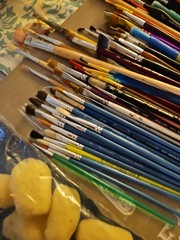 Lot Of 144 Artists Paint Brushes Various Sizes & Brands & 51 Artist Loft Paints