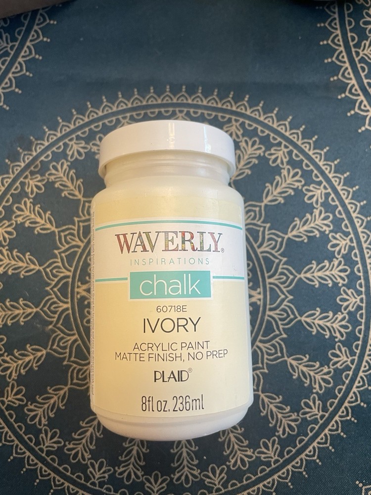 Waverly Inspirations Chalk Paint, Ultra Matte Finish, White, 8 fl oz