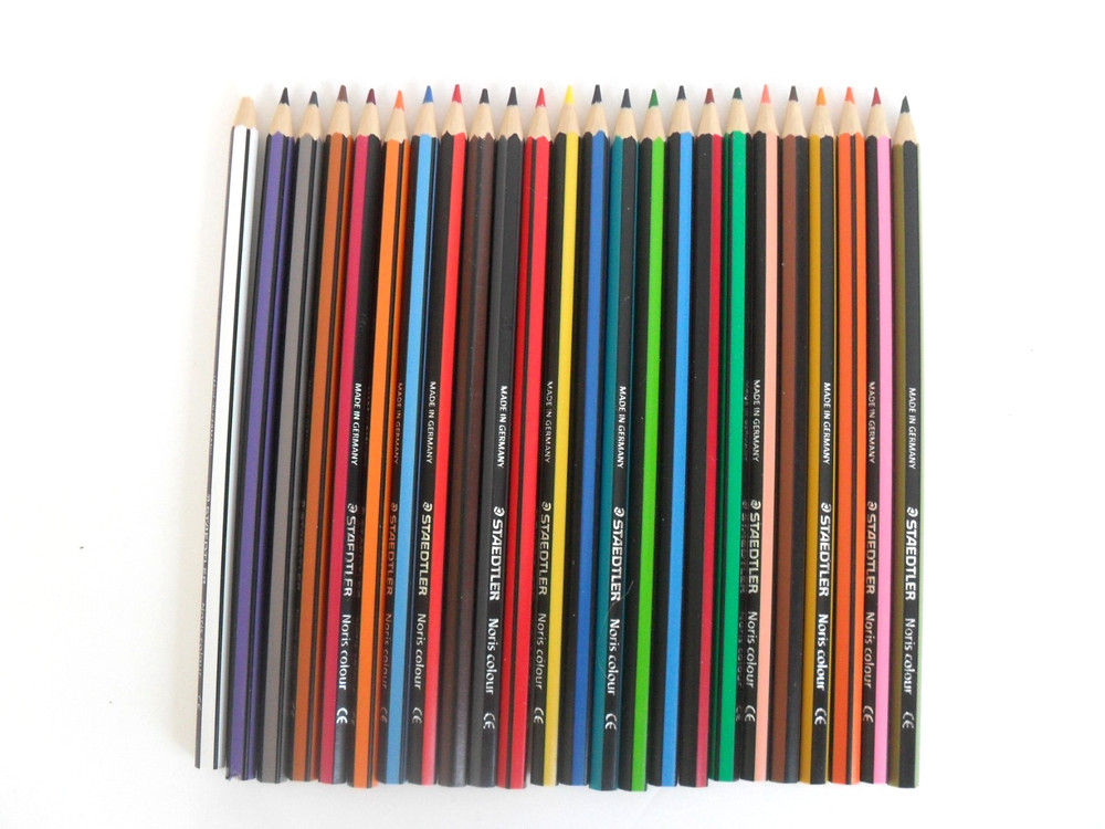 STAEDTLER Colored Pencils Set/24 All Colors Near Unused