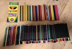 Royal Pastel Artists Loft Crayola Pencil Art Set 134 Pcs Pencils Mixed Pieces