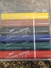 NEW Fabric Brush Marker Set -6 Standard Colors YELLOW BROWN BLACK BLUE RED GREEN