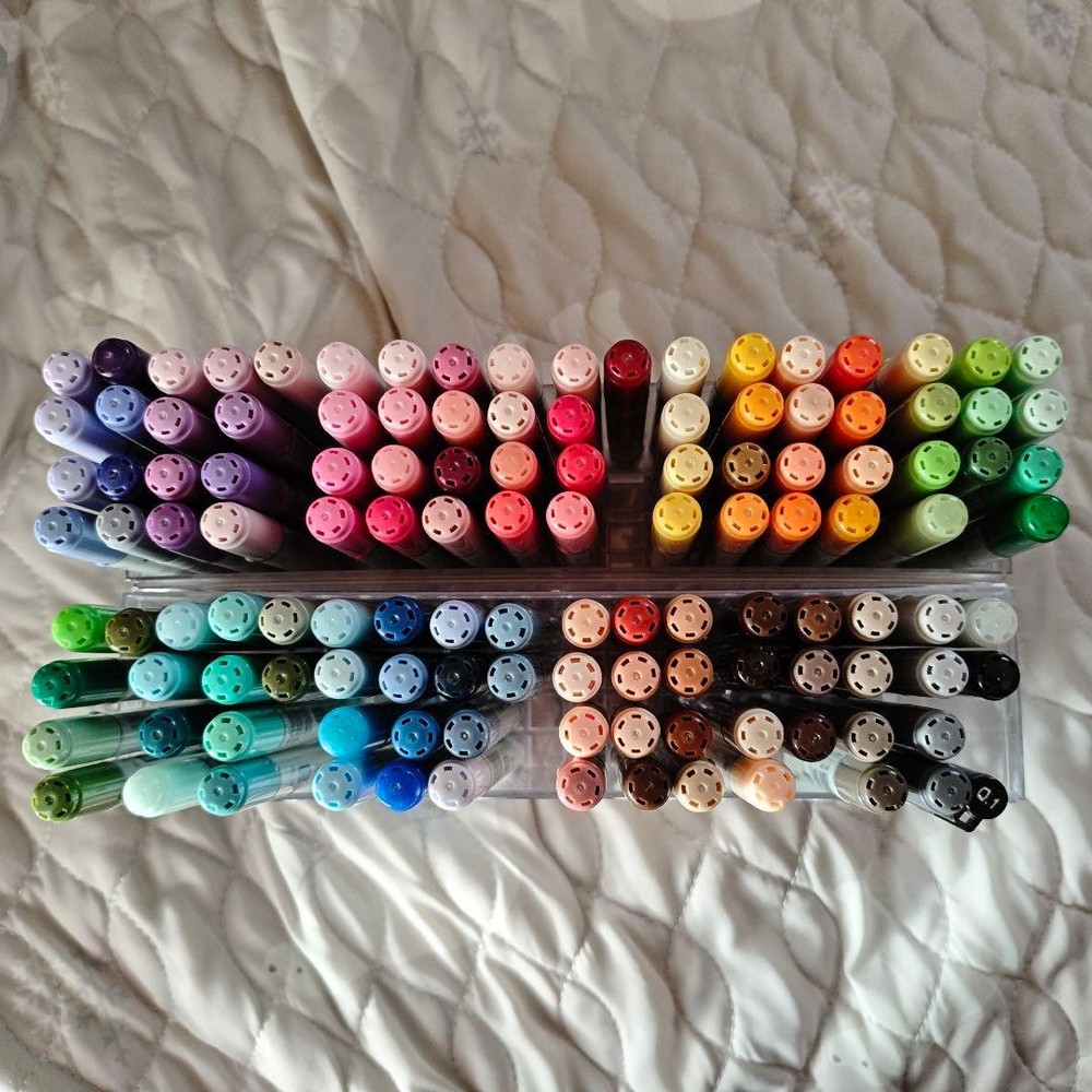 Copic Ciao 121-piece Pens set With 2 Cases Copic Multiliner 0.1 Black Used Good