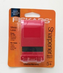 Fiskars 95900 Mess Less Pencil or Crayon Sharpener School Art 4pcs.