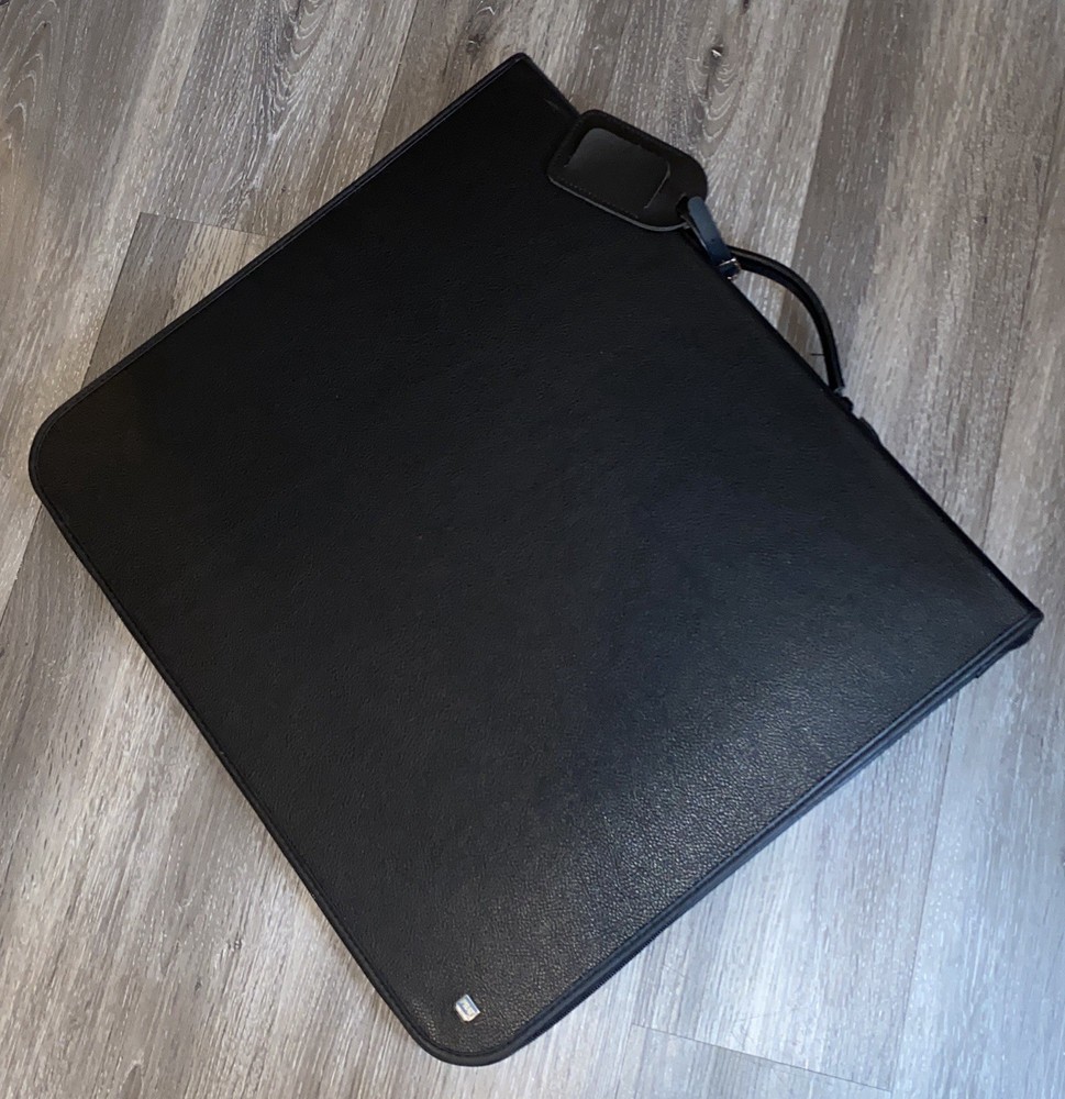 PRAT Mera 300 Presentation Case Portfolio 17×14 With Sheet Protectors