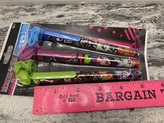 MONSTER HIGH Clip Pens With Rope