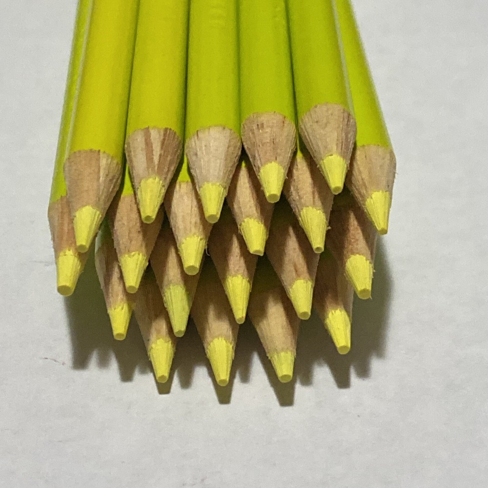 (20) Crayola Colored Pencils (lemon yellow) BULK