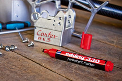 330 Permanent Marker – Black – 10 Pens – Chisel Tip 1-5 Mm – Waterproof, Quick-D