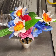 Flower Pens, Handmade Dafadill Iris Rose Assorted Colors.