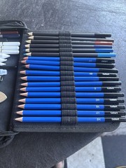Caliart Drawing Art Supplies Kit, Sketching Pencils~ New In Case