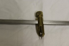 ADJUSTABLE CIRCLE SCRIBE point for centre Blade for cuting circle 25cm long