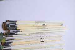 Bob Ross Paintbrush Lot of 20 and 1 Painting Knife – See All Pics