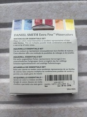 Daniel Smith Extra Fine Watercolor Essentials Set, Multicolor 6x 5ml Tubes