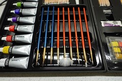 Daler-Rowney Simply Acrylic Paint Set pencil brushes with case Artist kit