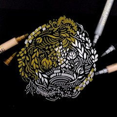 Kuretake Zig Gold and Silver pens Assortment Set, Professional Quality for Ar…