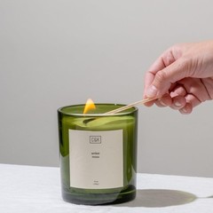 Craft & Kin 12oz Amber Moss Candle for Home | Premium Green Spring