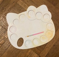 Hello Kitty Paint Palette