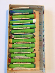 OIL PASTELS VINTAGE Art Supplies ARTISTA 12 Pack Original Binney & Smith – #212