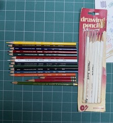 Lot Of Drawing And Color Pencils, Prismacolor Verithin