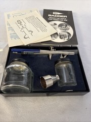 Badger 150 Professional Airbrush Set ,150-IL NOS Vintage