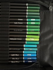 Soucolor 72ct Colored Pencils, Carrying Case, and Swatch Card