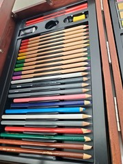 Art 101 Deluxe Art Oil Painting + Drawing Set 140+ Pieces Cherry Wood Case Box