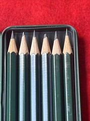 FABER-CASTELL 9000 GRAPHITE PENCILS w/ CASE – 6 PCS (16a)