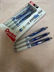 Pentel EnerGel Pearl Gel Pens Blue Ink 12 PENS BLN77PW-C loose 0.7MM NEEDLE TIP