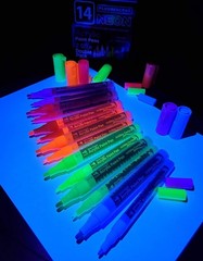 Creative 14 Pack Non-Toxic Neon UV Acrylic Paint Pens – Glows Under Blacklight