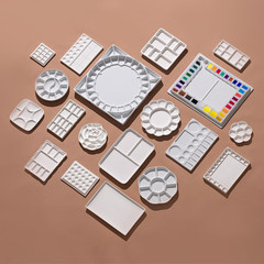 Large Porcelain Watercolor Palette with Lid – 33 Wells, 13.5 x 10.8 Inch
