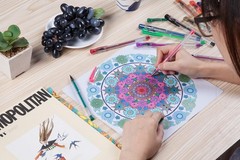 Versatile 200 Gel Pens with Snap Case – 100 Unique Colors for Endless Creativity