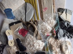 JOB LOT #134: VINTAGE threads, ribbon, lace, bows, zips & more