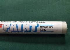 NIP Uni Paint Oil Base White Paint Marker Medium Line PX-20