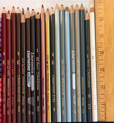 81 Berol Prismacolor Colored Pencil 1990s Canadiana & Laurentien Rainbow Art Set
