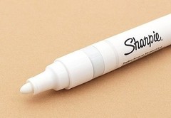 WHITE Oil Based paint marker Medium point permanent glass plastic Sharpie 35558
