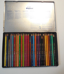 Vintage Bruynzeel 28 Colored Pencils in Fish Tin Litho Case – Preowned AQUAREL