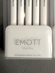 2 Uni Emott Ever Fine Water-Based Pen Set No. 7 Floral Pastel Colors New