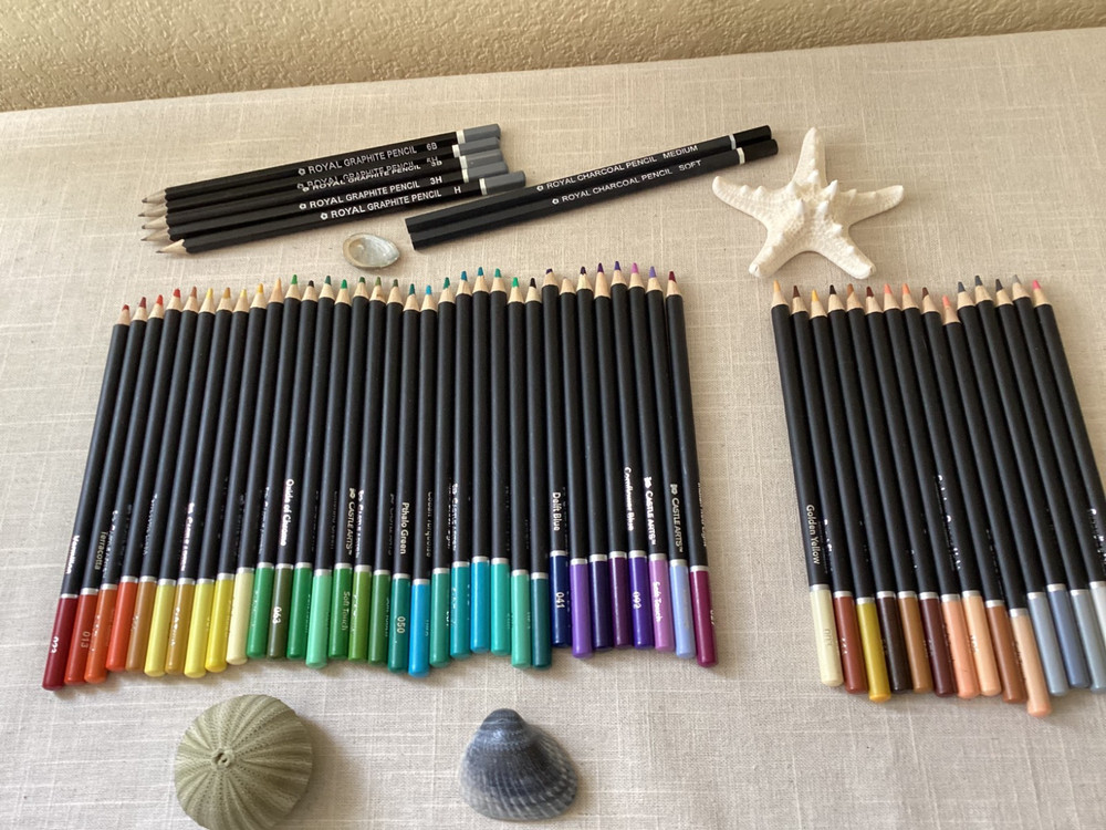 Castle Arts Colored Pencils Soft 48 + Royal Graphite/Charcoal Drawing 7