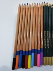 Art Colored Pencil Lot Mixed Craft Set W/ Thomas Kinkade Green Pencils Used