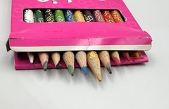 New Vintage Barbie For girls 12 Brilliant Colored Pencils Pre-Sharpened 1994