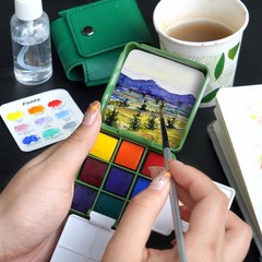 Funto Mini Watercolor Travel Set, Travel Kit with 2 Foldable Palettes, 9 Colo…