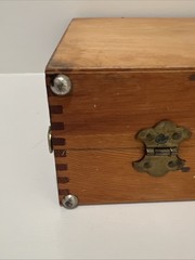 VTG Wooden Hinged Artist Painters Box with Dovetail Design Wood Briefcase Travel