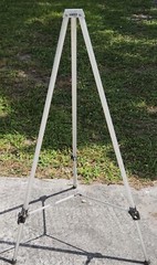 Boone Adjustable Aluminum Easel Tripod 3ft to 5 ft