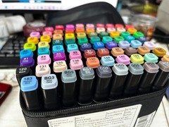 80 Colors Alcohol Markers Set, Dual Tips 1 Count (Pack of 80), Multicolor