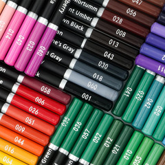 Yagol Colored Pencils for Adult Coloring Books, 72 Color Pencil Set, Soft Core