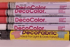 Lot of 8 Assorted Paint Markers