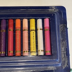COLLECTION OF ART OIL PASTEL COLOR STICKS CRAY-PAS, SAKURA, PRISMACOLOR NUPASTEL