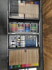 150pc Art Drawing Kit Set Kids Adults Teens Supplies Colored Pencils Sketch Gift