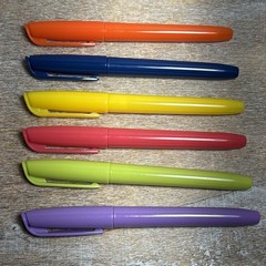 Horizon Group USA Fabric Markers 6 Counts, 6 Total Assorted Colors