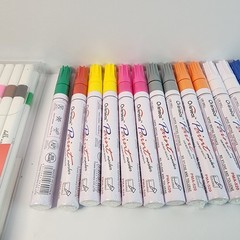 21 Overseas paint markers w/ 2 sets of Hello Artist fineliner pens