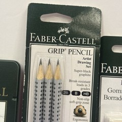 Faber-Castell 9000 Art Set LOT Graphite Pencils Grip Pencils Dust Free Eraser